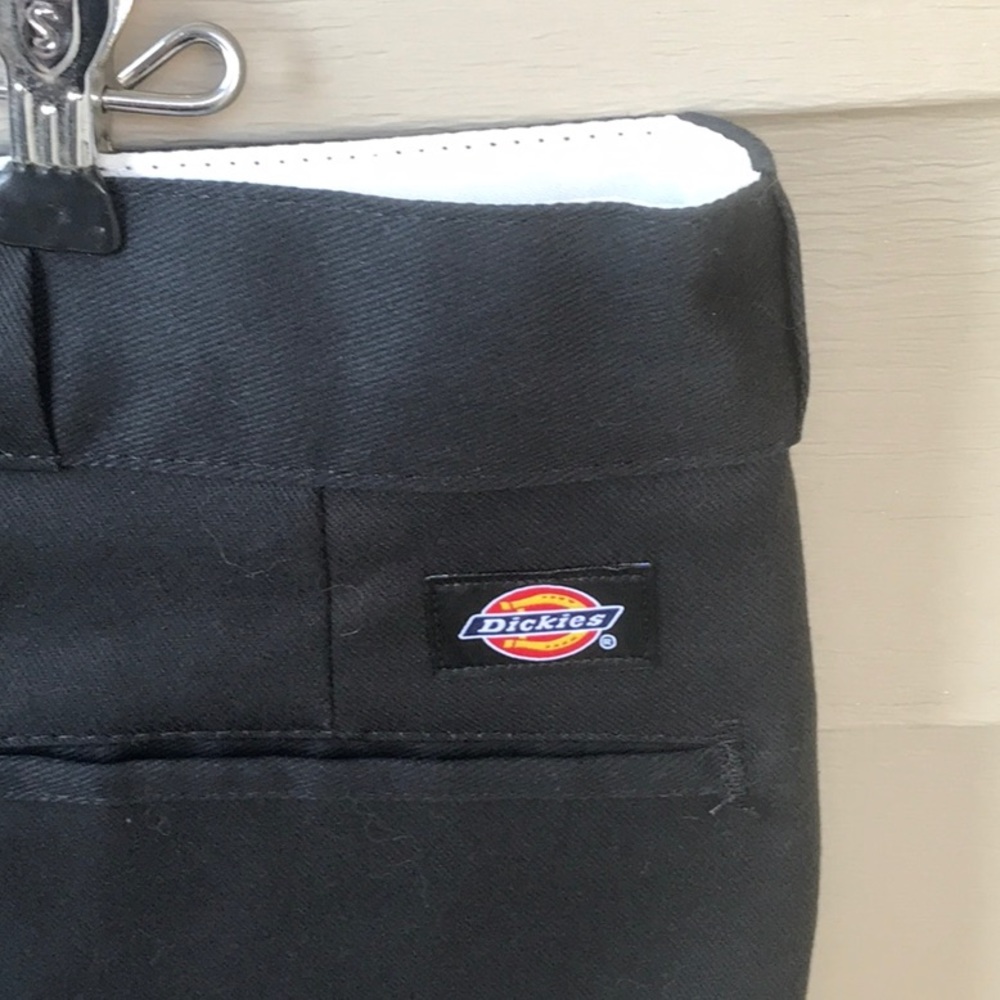 Nice NWT black men’s Dickie’s brand pants. 38x32 - Picture 5 of 6
